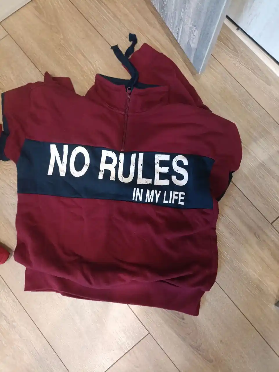 Бесплатно раздаю