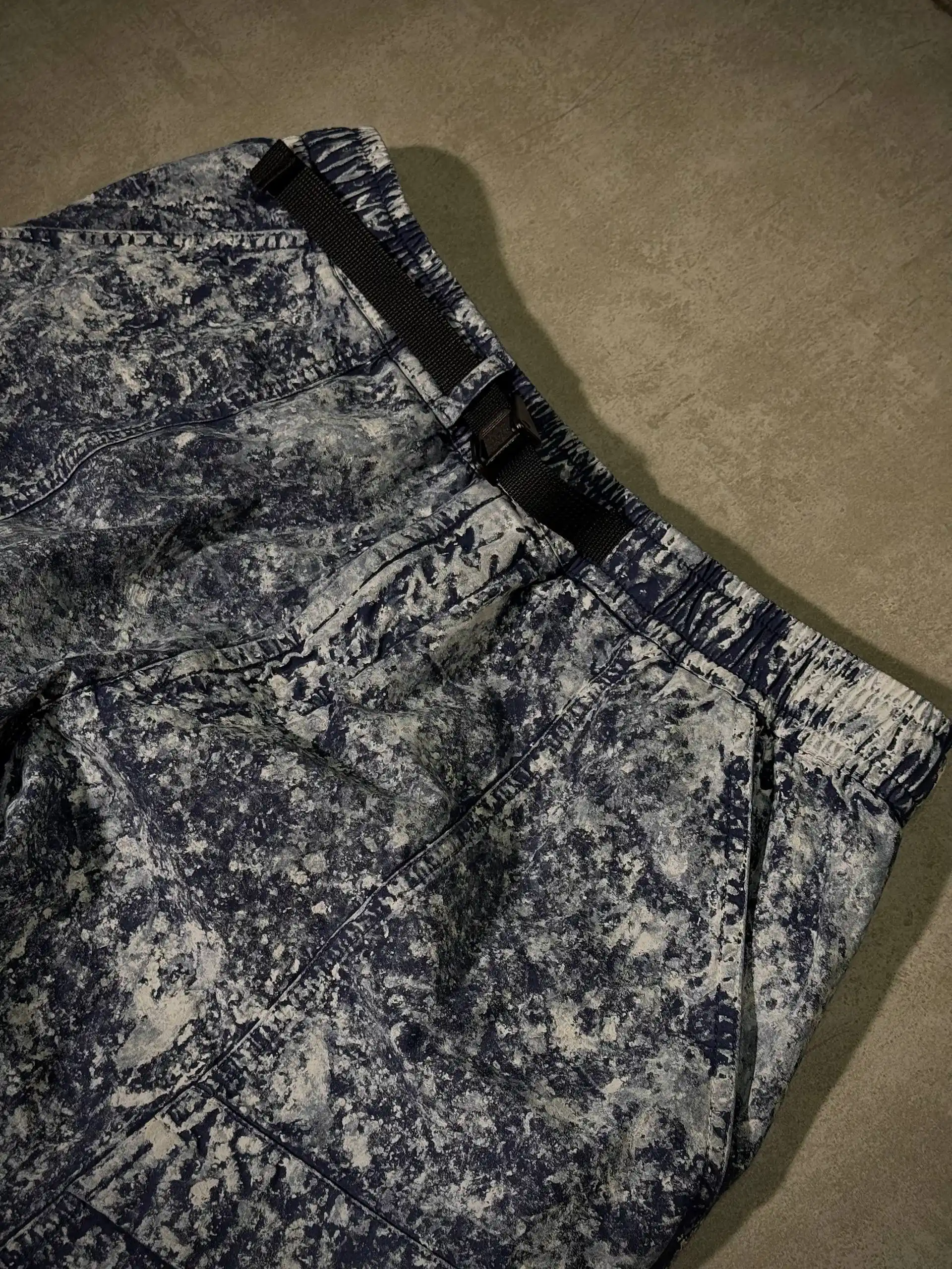 Stone Island White Pigment On TELA 'PARACADUTE' Stretch-TC Pants