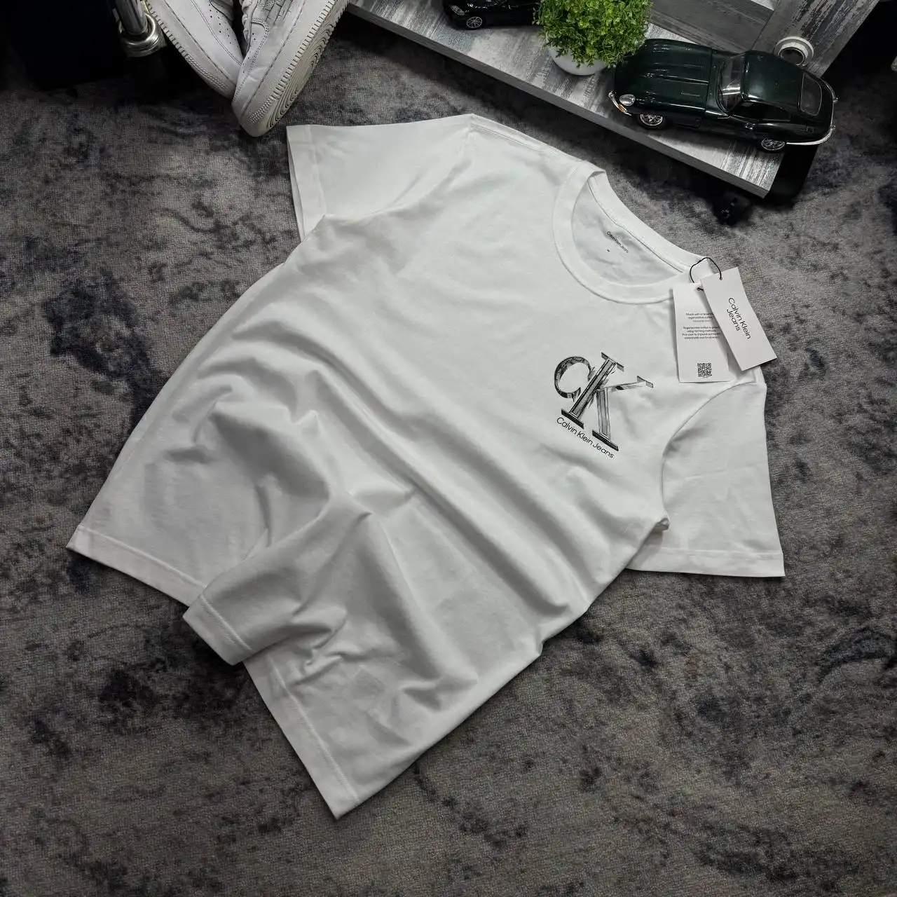 Футболка Calvin Klein Chrome Print