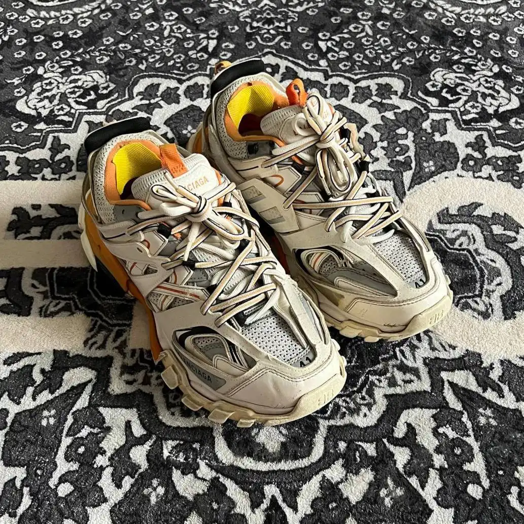 Balenciaga Track 1 размер 41 (факт 42) в хорошем состоянии