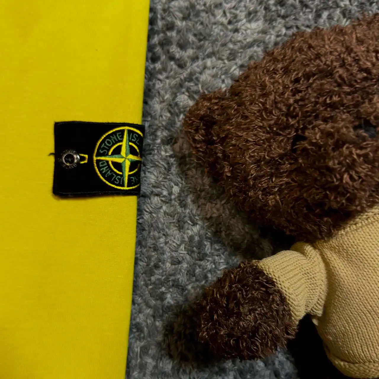 Stone Island 1/4 Zip желтый свитшот