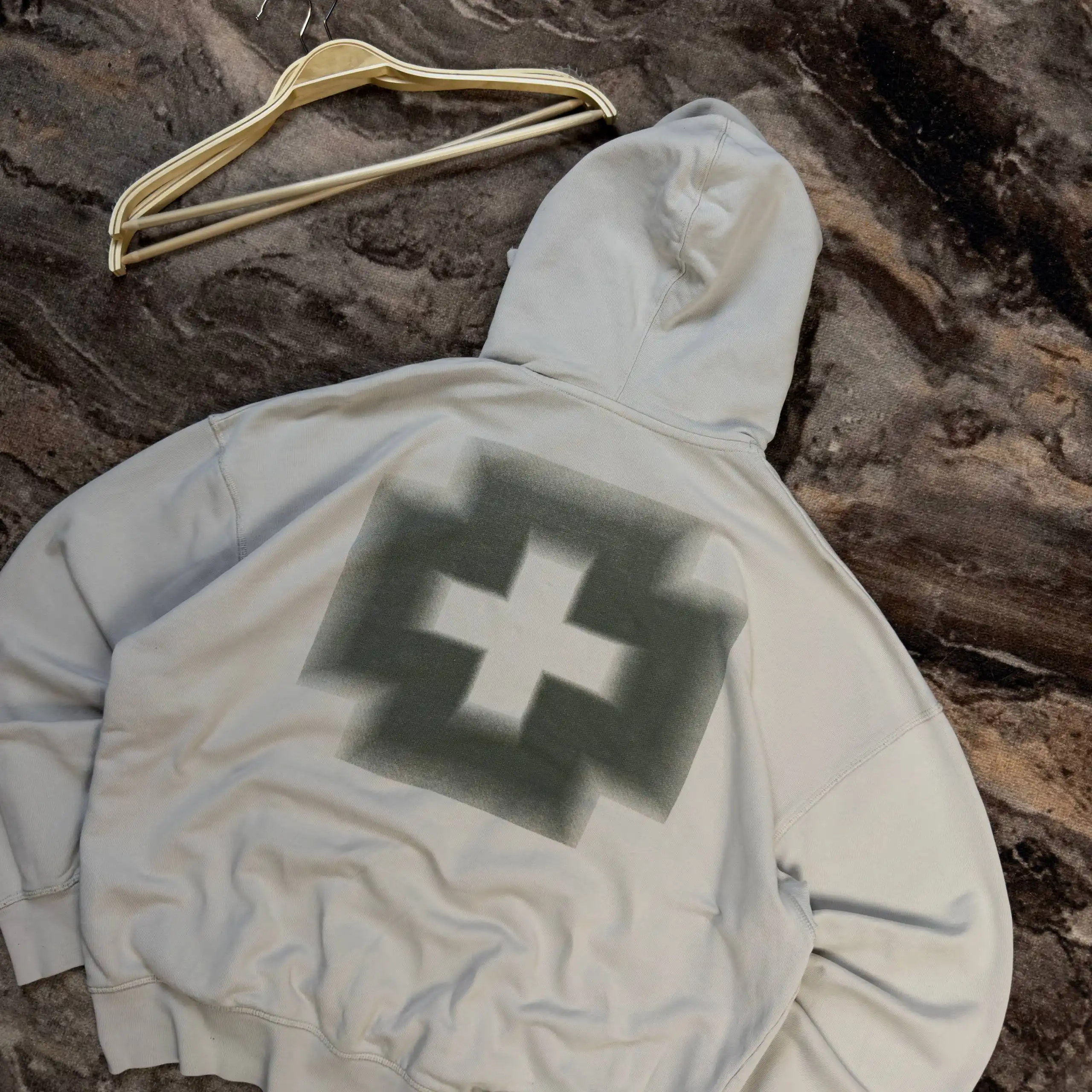 Худи Strellson отличное состояние размер с/м