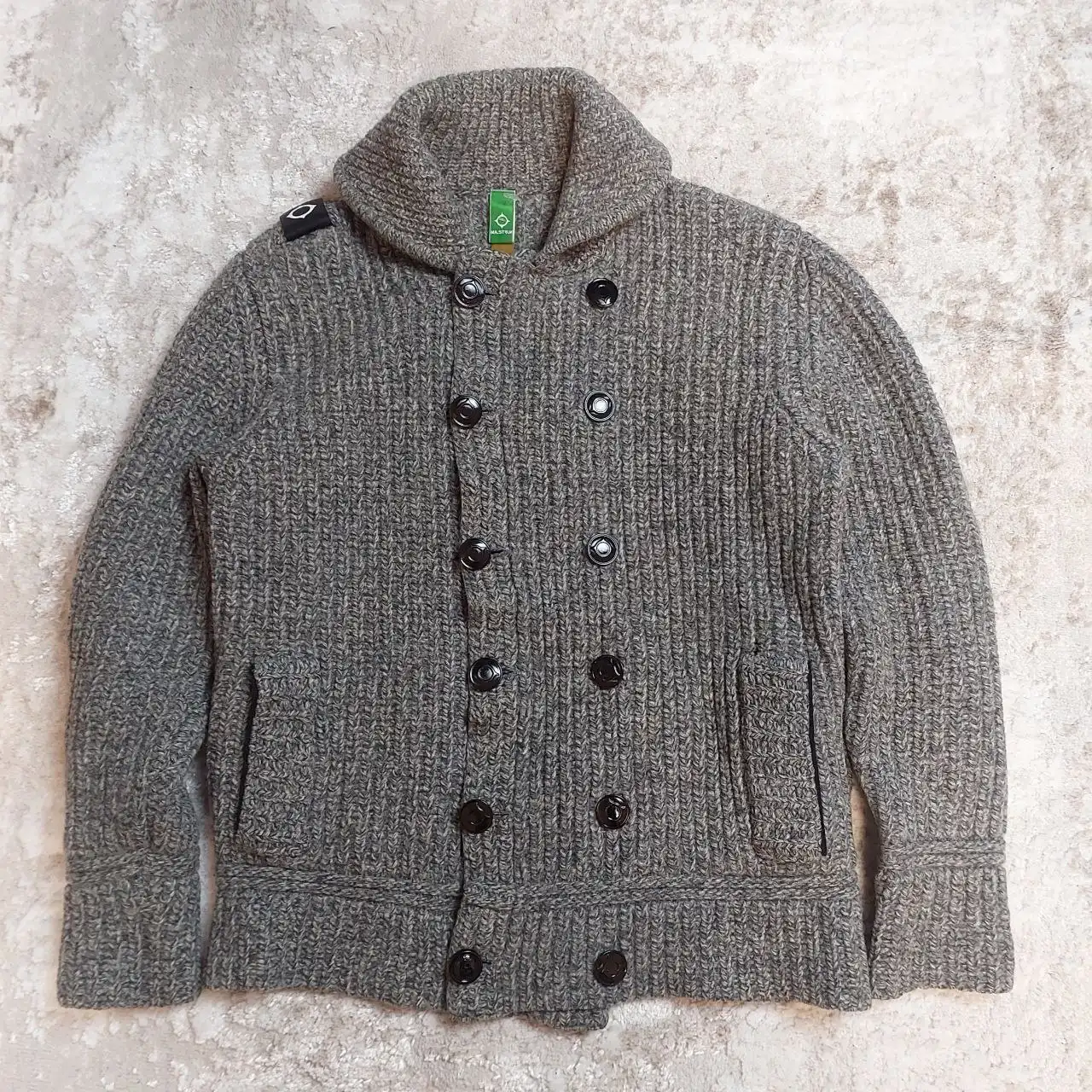 Свитер шерстяной ma.strum