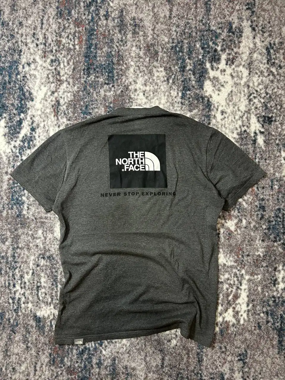 Аукцион на футболку The North Face