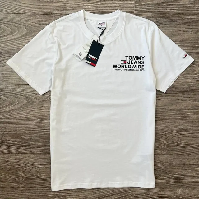 Новая футболка Tommy Jeans с логотип принтом - частное объявление в Архангельск