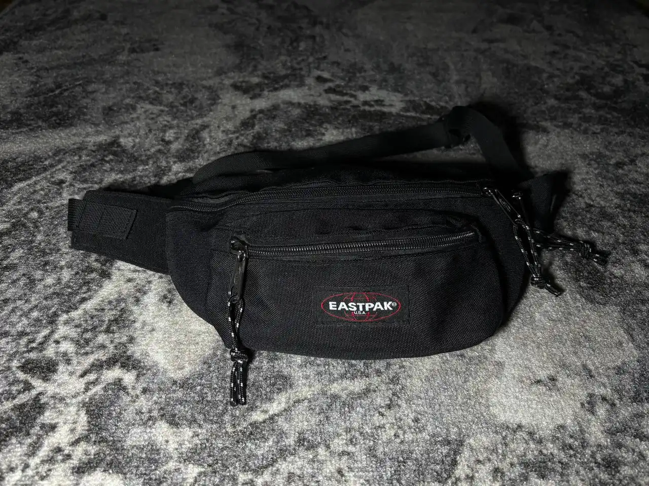 Сумка Eastpak в идеальном состоянии - Сумки (Барахолка) в Архангельск