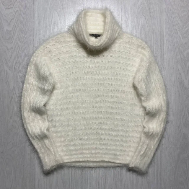 Женский свитер GUCCI кремово-белый - Верхняя одежда в Архангельск