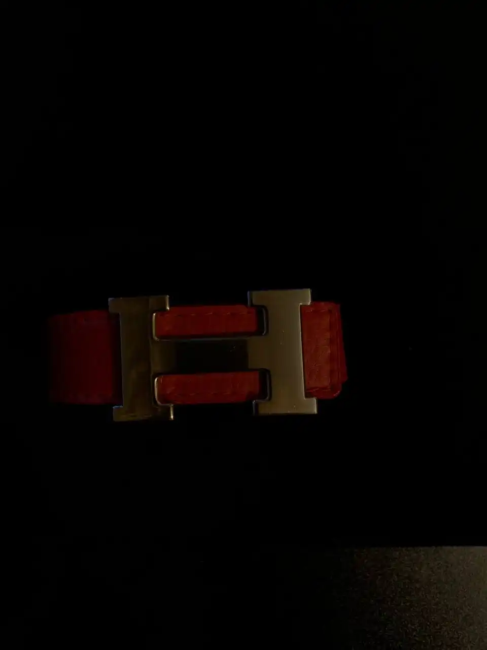 Красный браслет чат - Барахолка в Архангельск