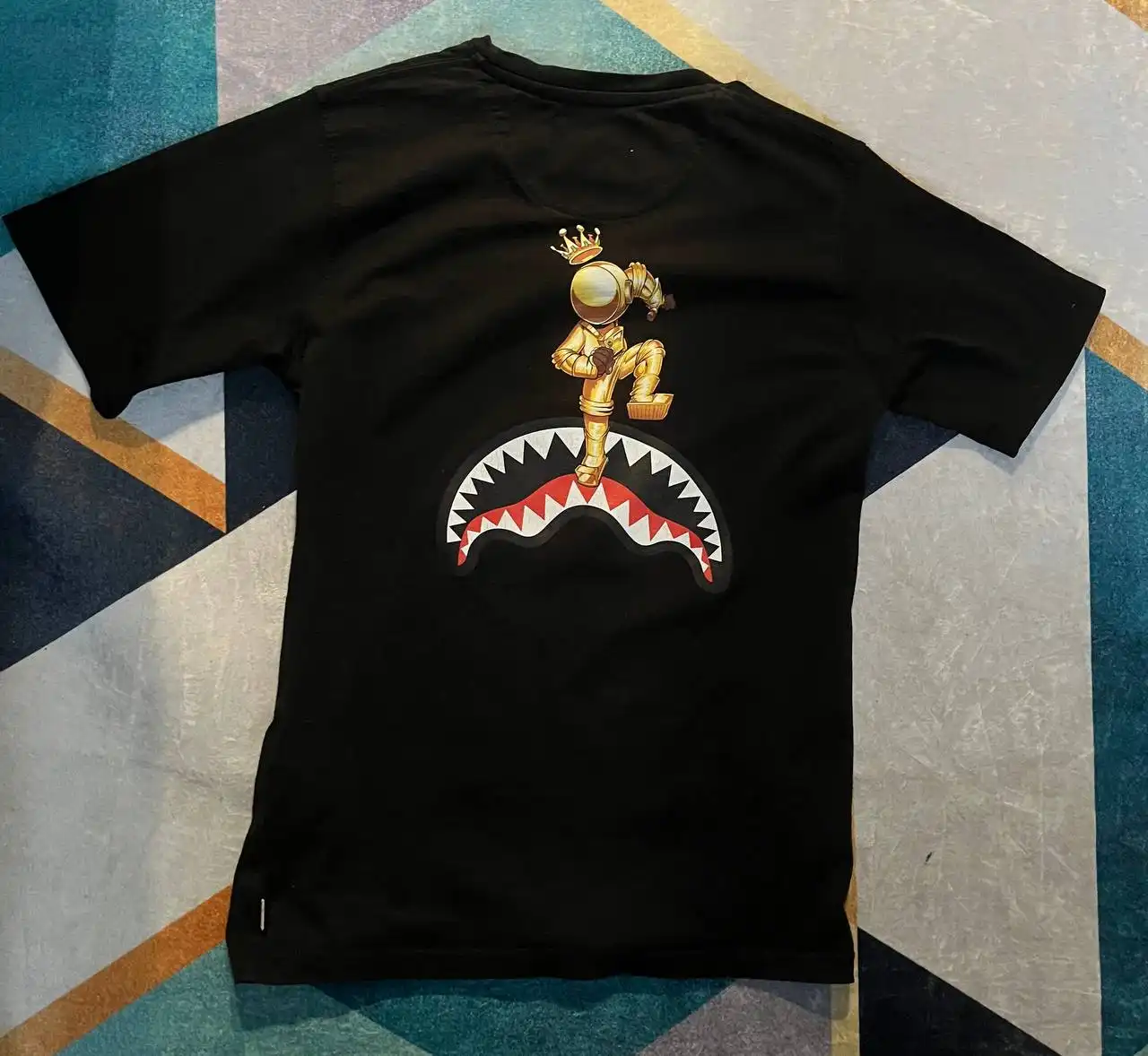 Продажа одежды в Архангельске - Кэжуальная одежда (Одежда) в Архангельск