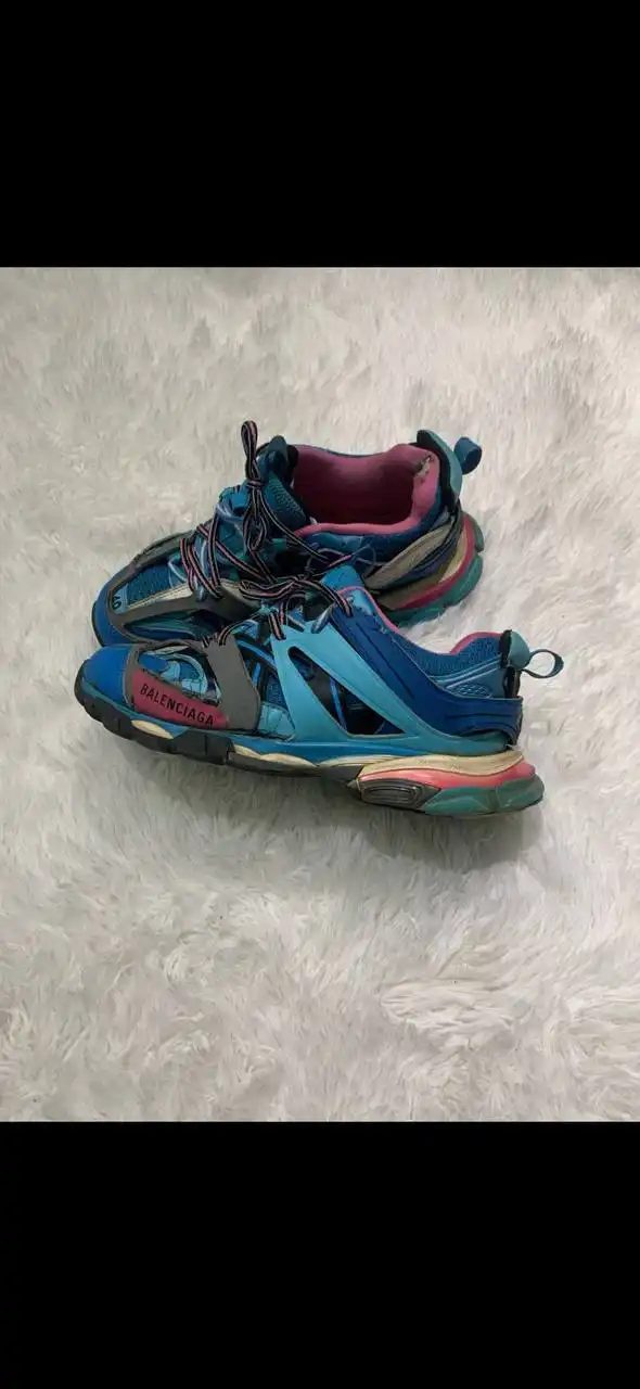 Продажа б/у вещей в Архангельске - Барахолка в Архангельск