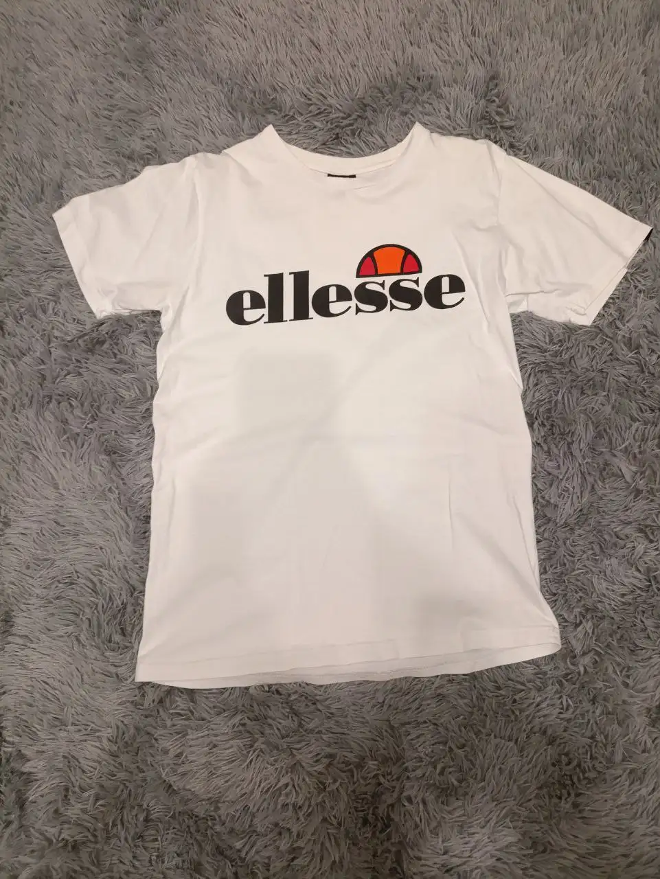 Ellesse размер М новое состояние - Одежда в Архангельск