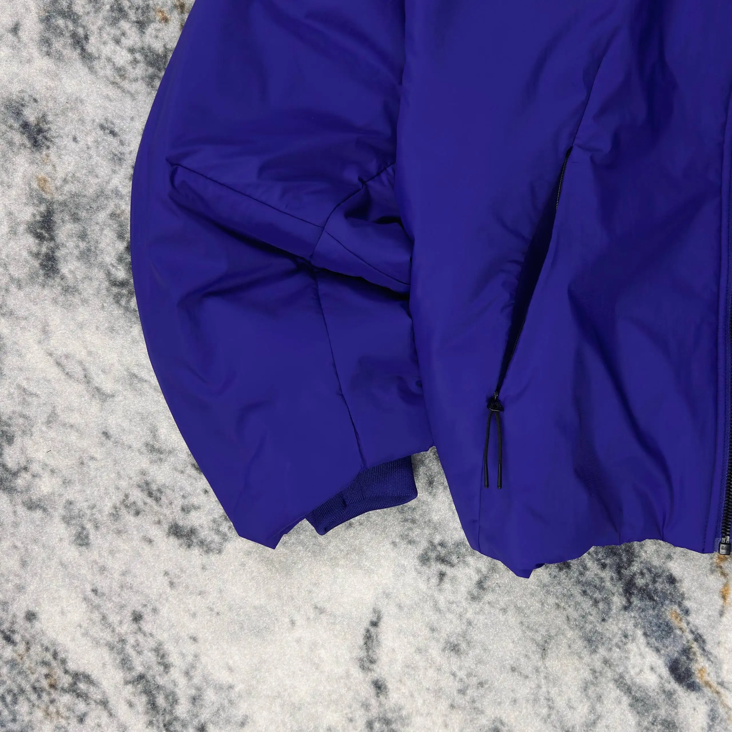 Куртка Calvin Klein Oversized Puffer Box fit - Одежда в Санкт-Петербург