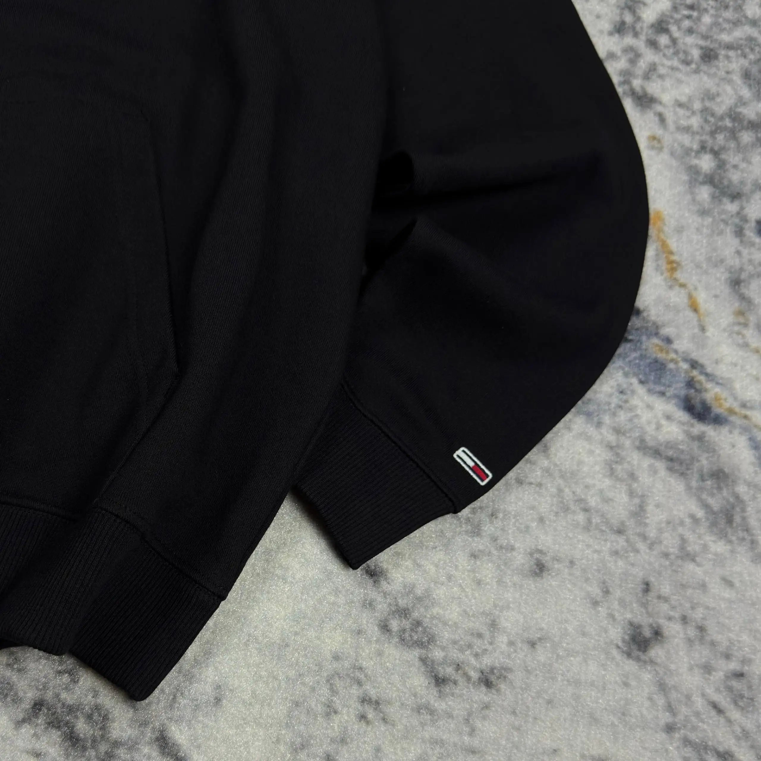 Худи Tommy Jeans Dna Flag Twist Logo - Верхняя одежда (Одежда) в Санкт-Петербург