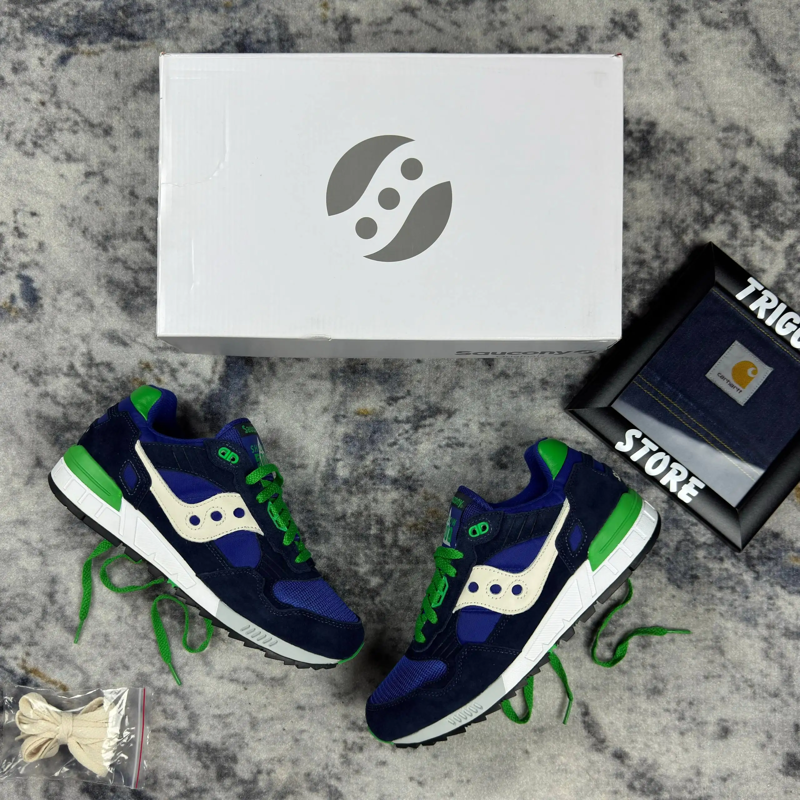 Кроссовки Saucony Shadow 5000 новые в боксе - Обувь (Одежда) в Санкт-Петербург