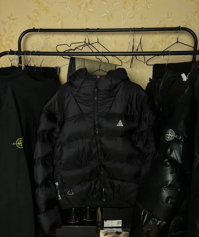 Пуховик Nike ACG Lunar размер M - Верхняя одежда в Архангельск