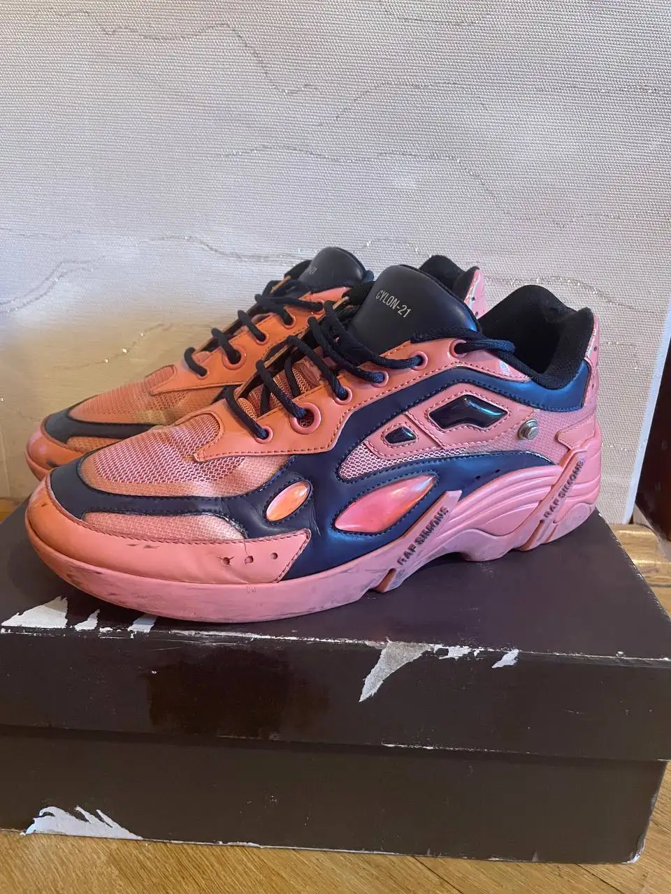 Продажа или обмен джинсов 44 размера - Джинсы (Одежда) в Архангельск