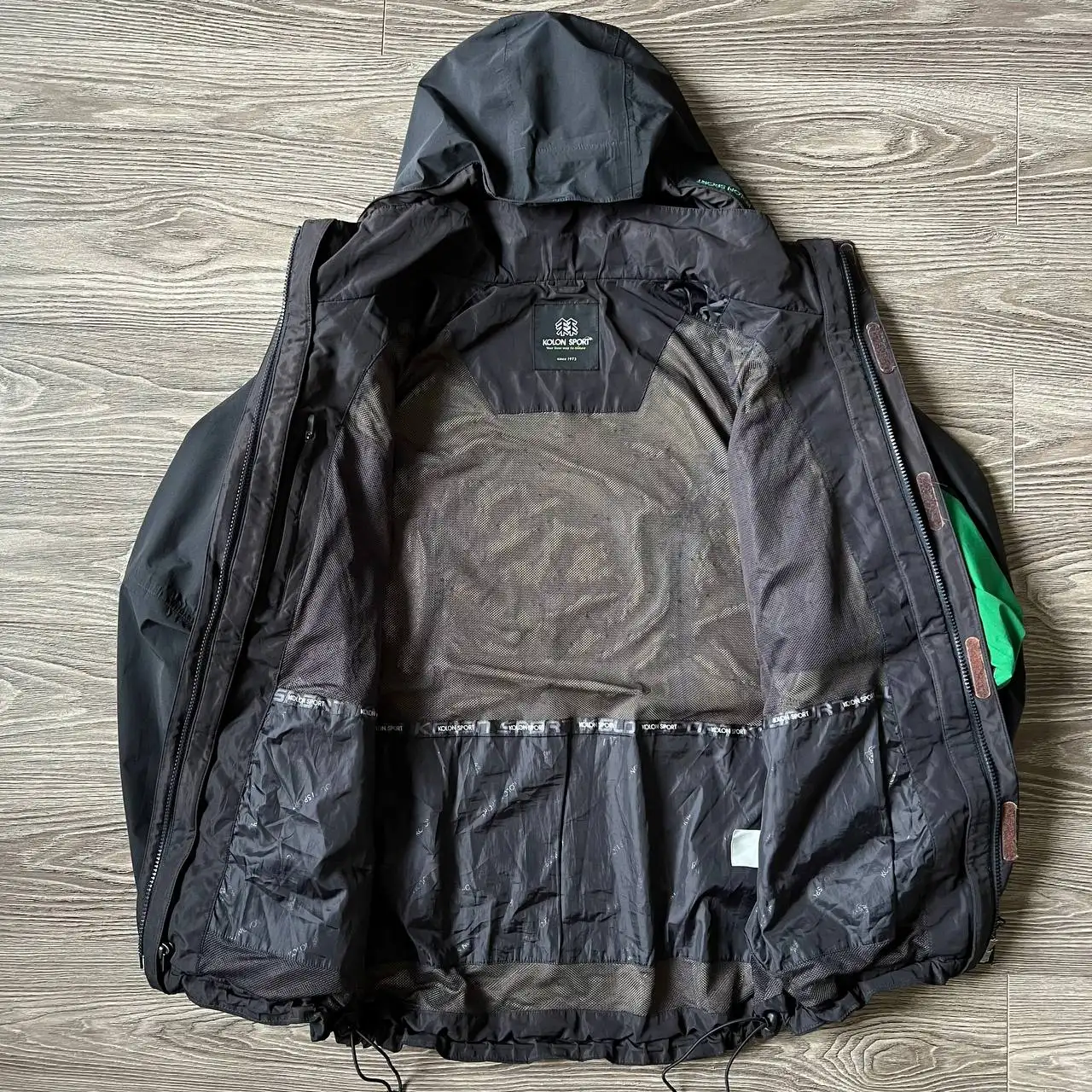 Ветровка Kolon Sport Gore-Tex размер XL - Верхняя одежда (Одежда) в Архангельск