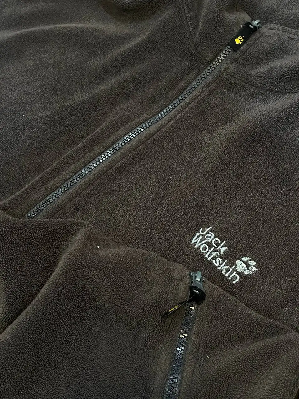 Флисовая жилетка Jack Wolfskin размер M/L - Верхняя одежда (Одежда) в Архангельск