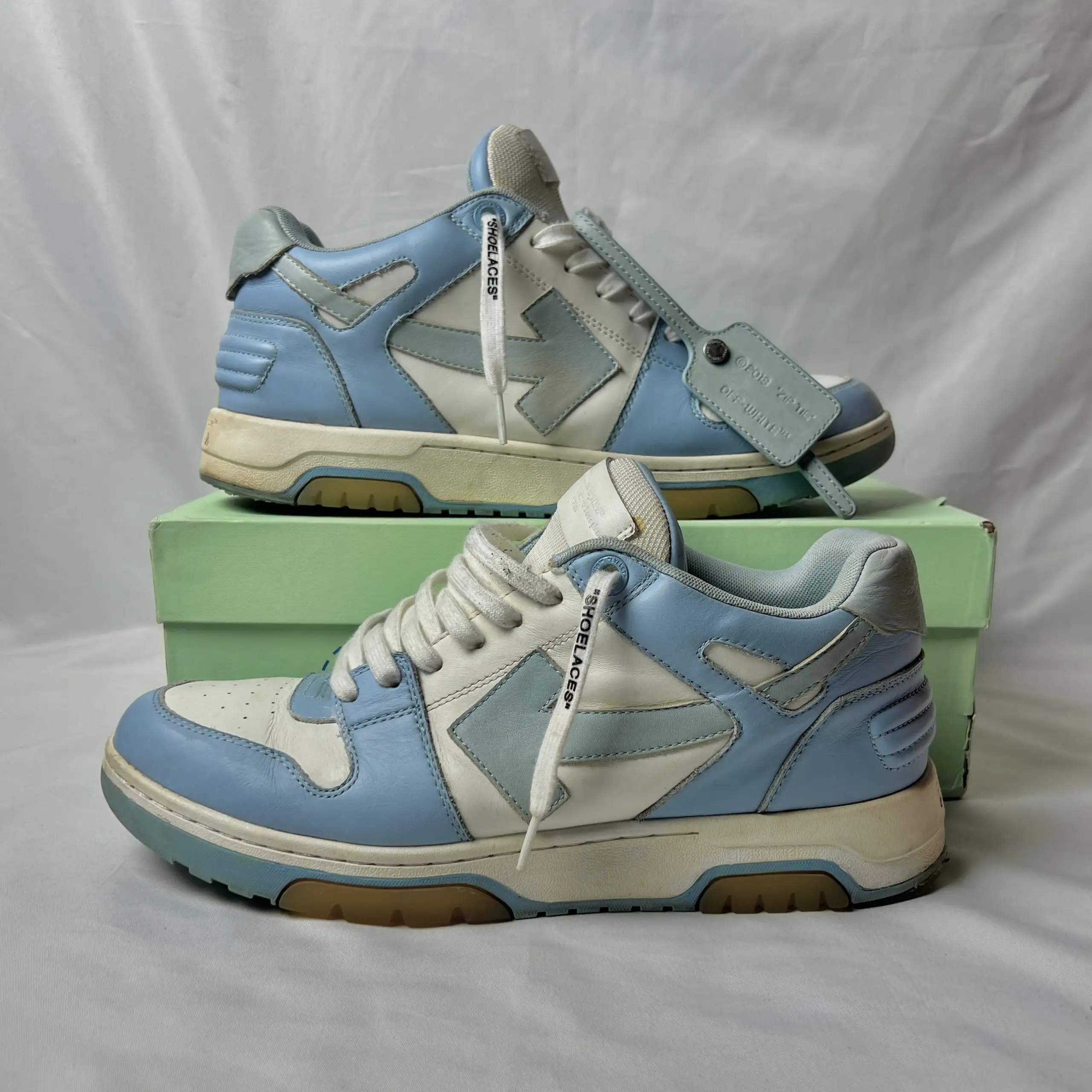 Кроссовки Off-White Out Of Office размер 45IT - Кроссовки (Одежда) в Архангельск