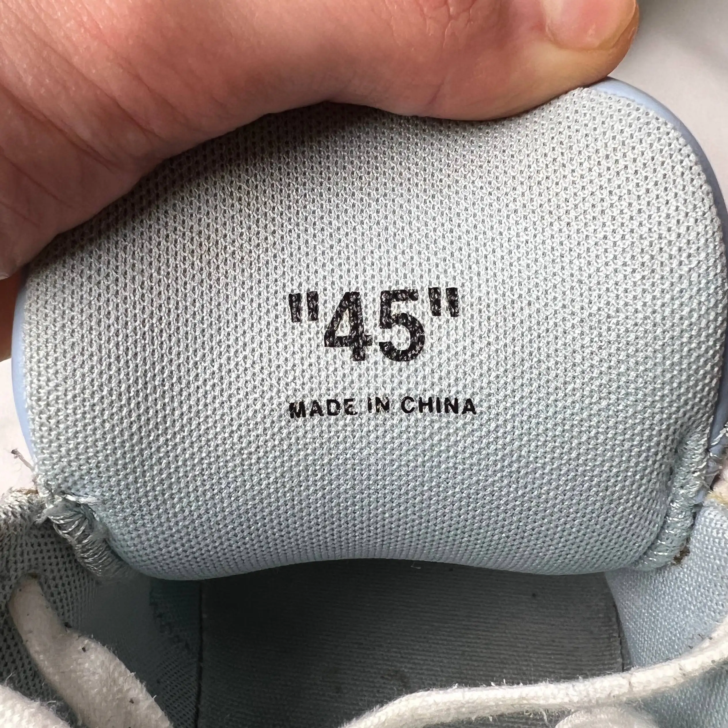 Кроссовки Off-White Out Of Office размер 45IT - Кроссовки (Одежда) в Архангельск