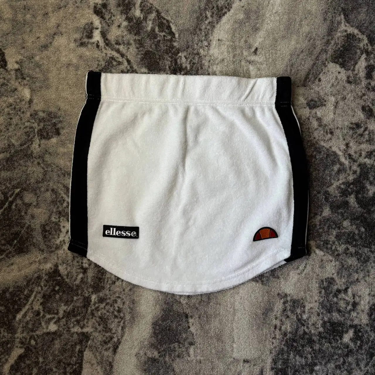 Юбка Ellesse в идеальном состоянии - Женская одежда (Одежда) в Архангельск