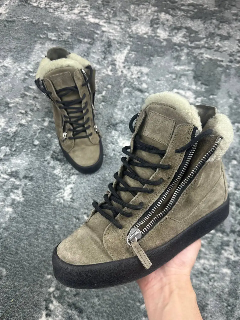 Ботинки Giuseppe Zanotti меховые размер 41 - Обувь (Одежда) в Архангельск