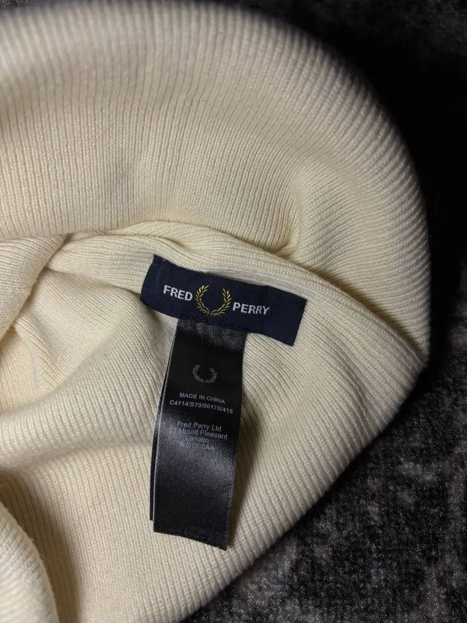 Шапка Fred Perry - Головные уборы (Одежда) в Архангельск