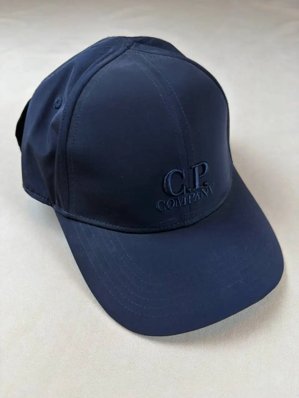 C.P. Company Chrome-R Goggle Recycled Кепка Новая - Головные уборы (Одежда) в Архангельск