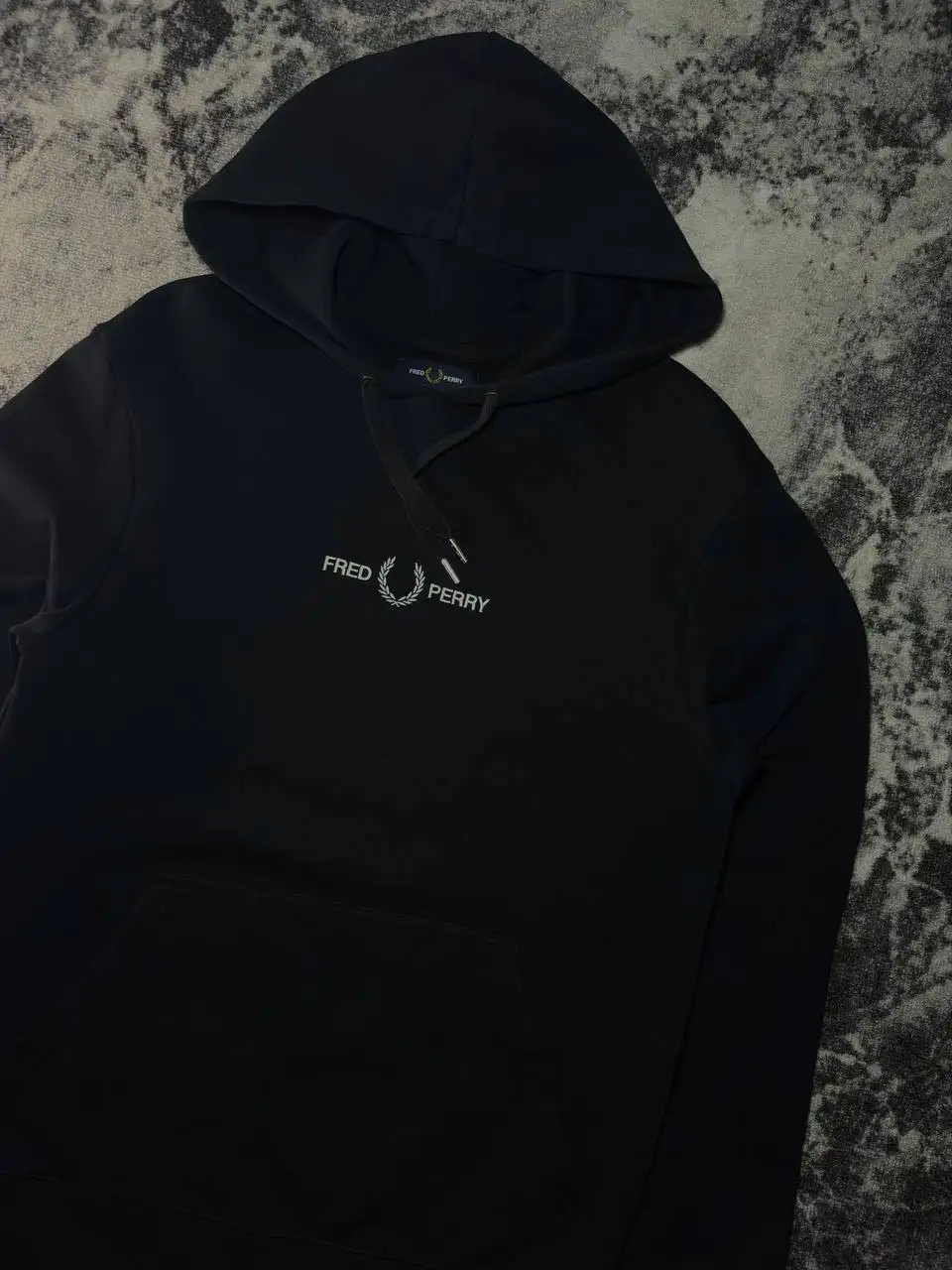 Худи Fred Perry в идеальном состоянии - Верхняя одежда (Одежда) в Архангельск