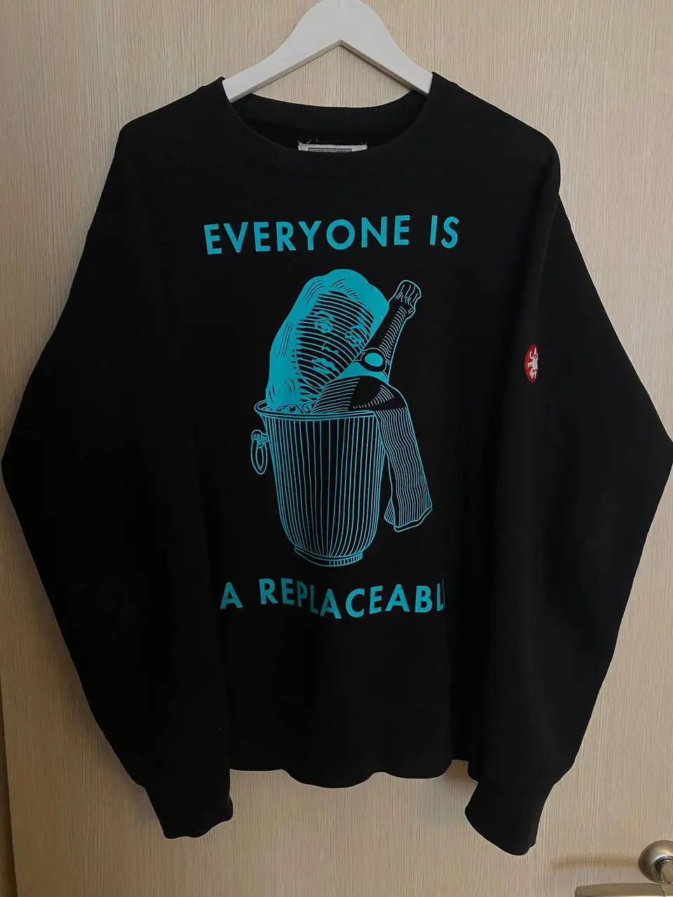 Продажа брендовой одежды и обуви - Верхняя одежда и обувь (Одежда) в Архангельск