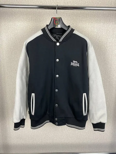 Бомбер Lonsdale Big Logo размер L - Верхняя одежда в Архангельск