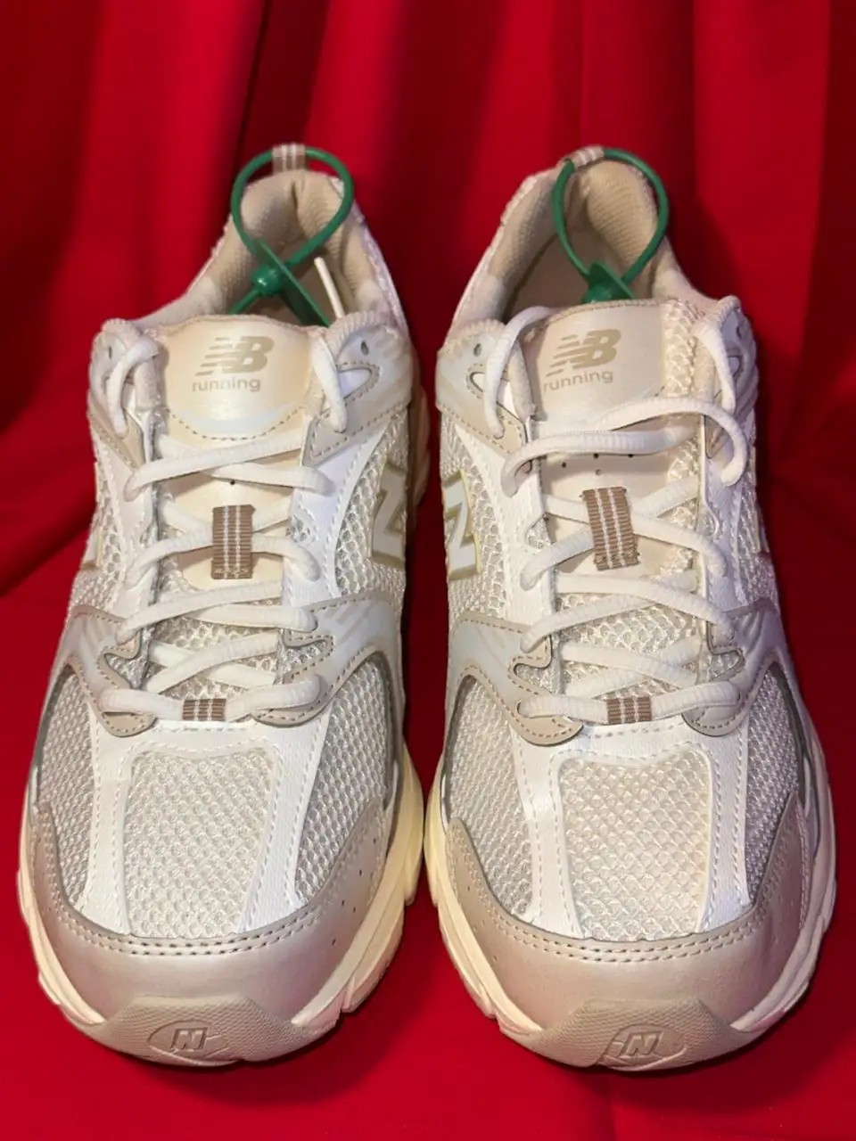 Бежевые кроссовки New Balance 530 MR530AA - Обувь (Одежда) в Архангельск