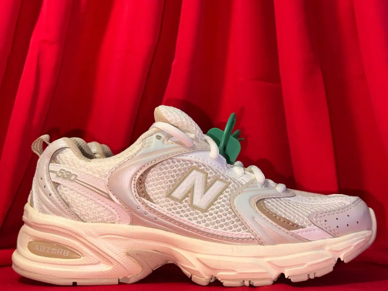 Бежевые кроссовки New Balance 530 - Обувь (Одежда) в Архангельск