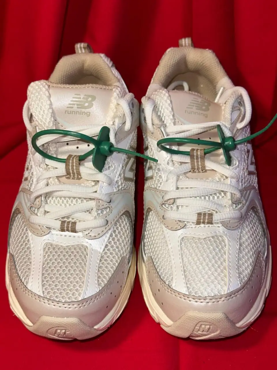 Бежевые кроссовки New Balance 530 - Обувь (Одежда) в Архангельск