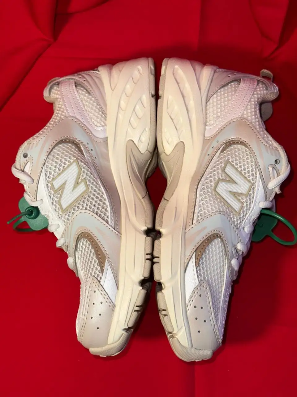 Бежевые кроссовки New Balance 530 - Обувь (Одежда) в Архангельск