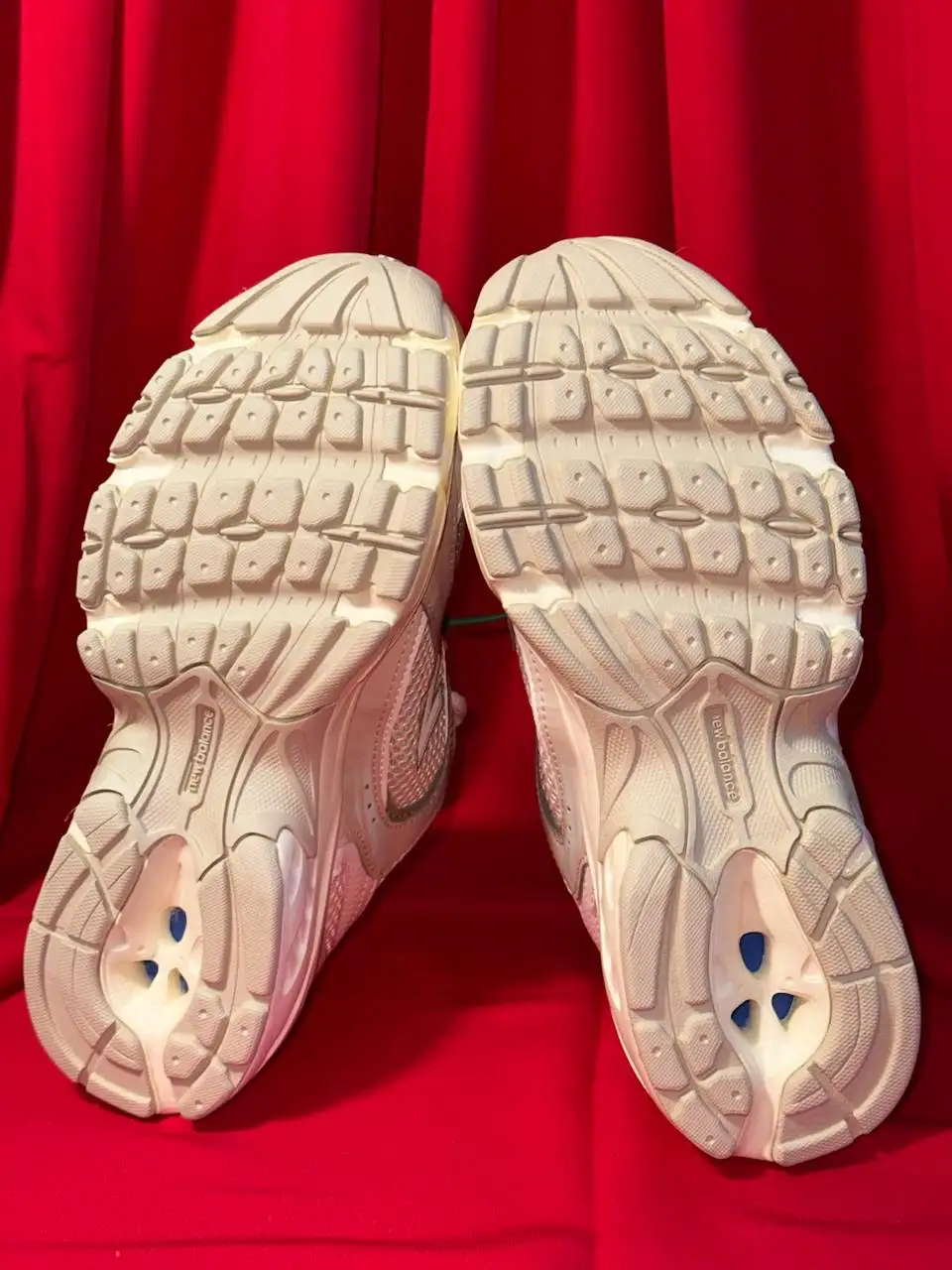 Бежевые кроссовки New Balance 530 - Обувь (Одежда) в Архангельск