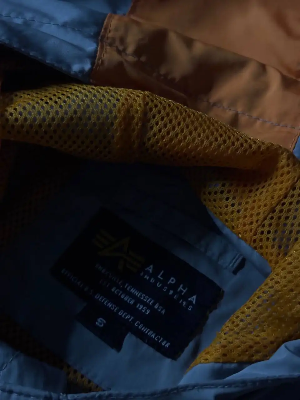 Анорак Alpha Industries с мембраной - Верхняя одежда (Одежда) в Архангельск