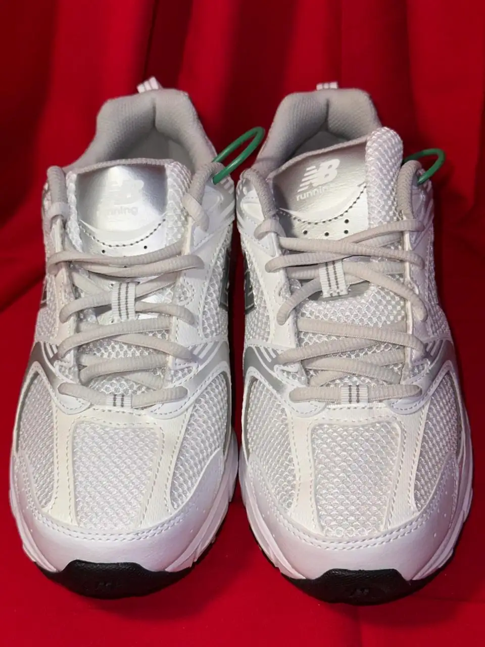 Белые Серебрянные Кроссовки New Balance 530 Munsell White - Обувь (Одежда) в Архангельск