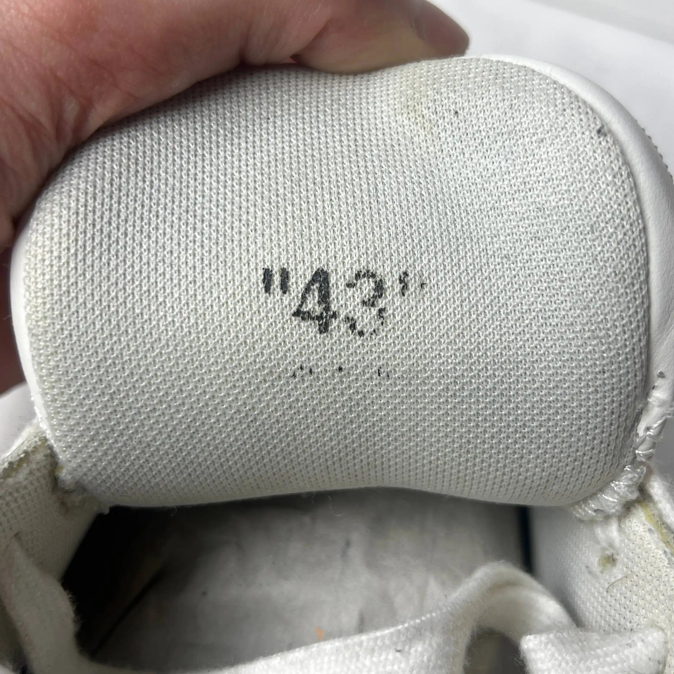 Кроссовки Off-White Out Of Office размер 43IT - Кроссовки (Одежда) в Архангельск