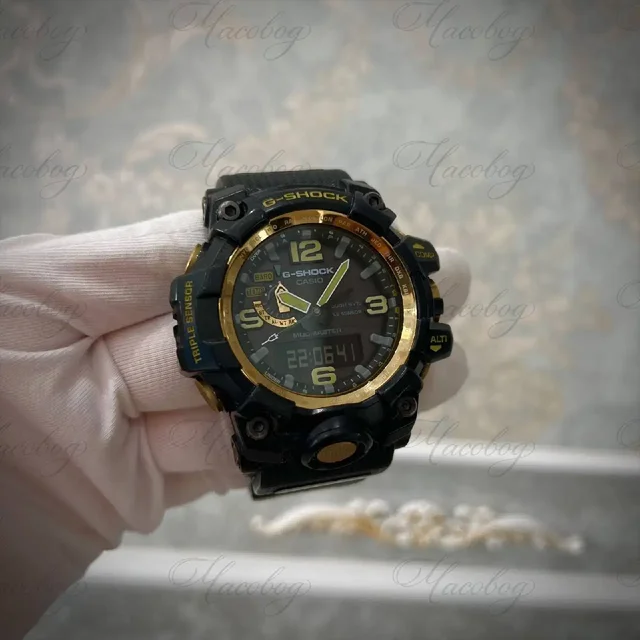 Casio G-Shock GWG-1000GB в отличном состоянии - Спорт и отдых в Москва