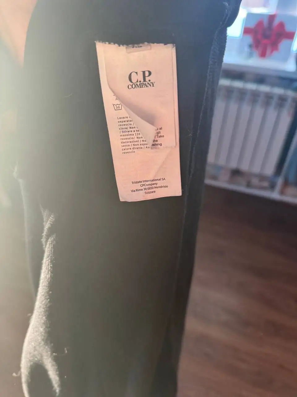 Продажа легит куртки с биркой - Верхняя одежда (Одежда) в Архангельск