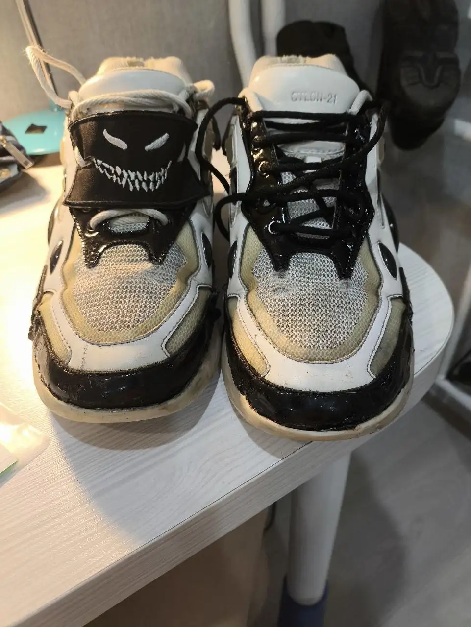 Продам все легит, куплю кросы 45 сайза/гату - Барахолка в Архангельск