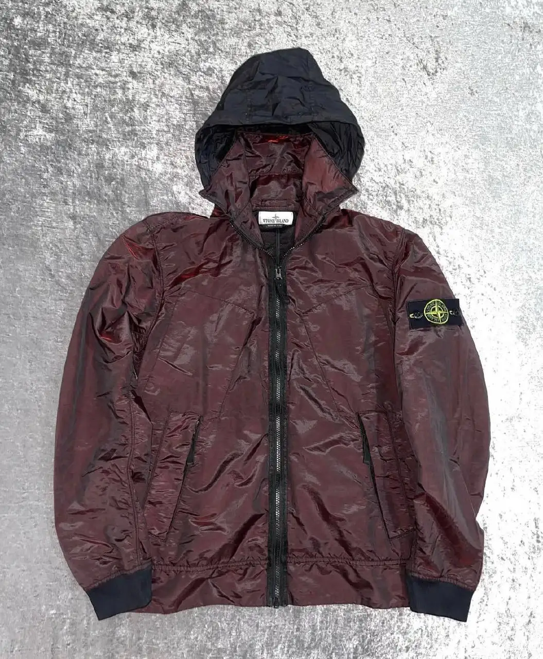 Куртка Stone Island размер M-L - Верхняя одежда (Одежда) в Архангельск