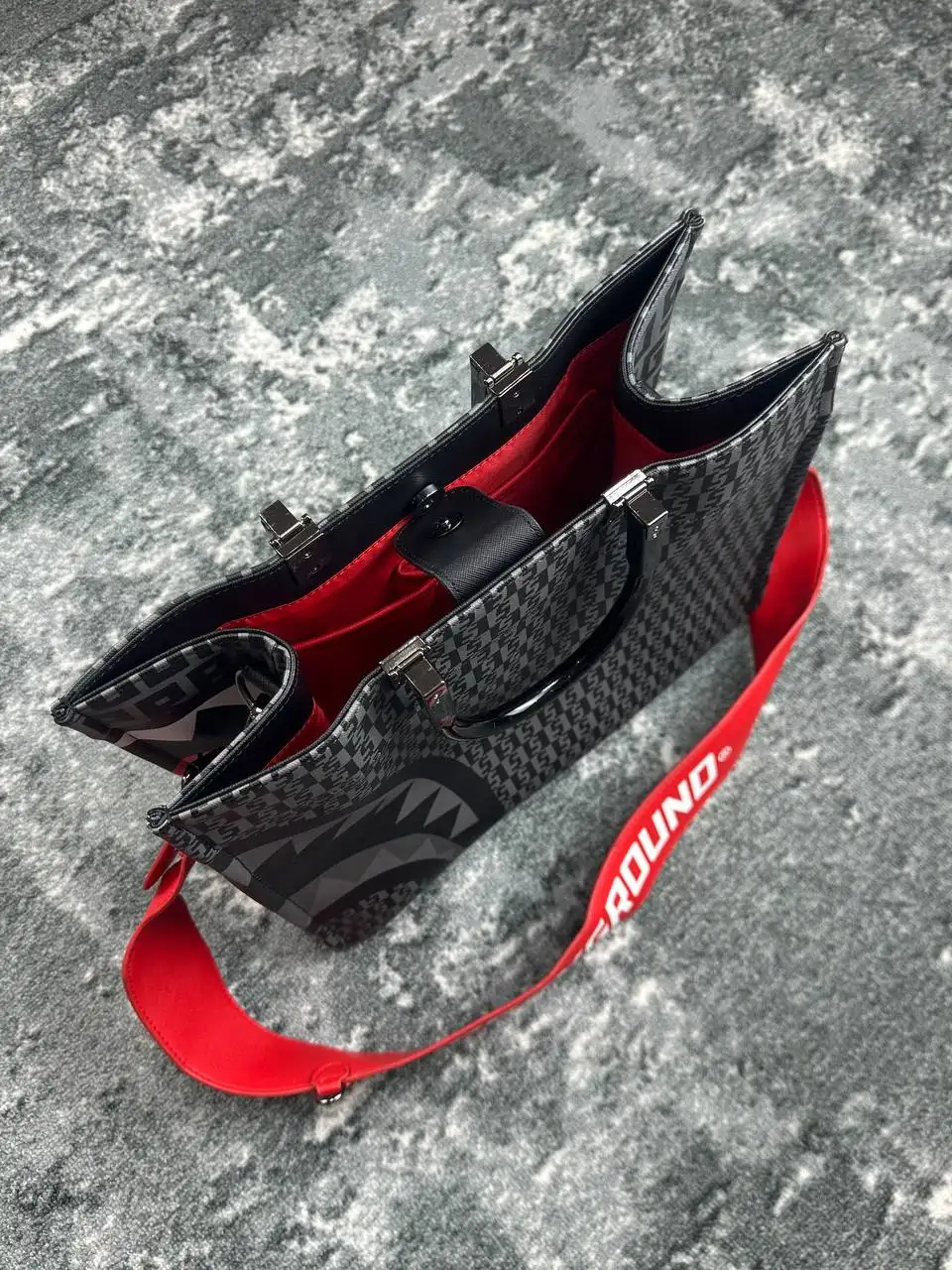 Сумка Sprayground большая - Барахолка в Архангельск