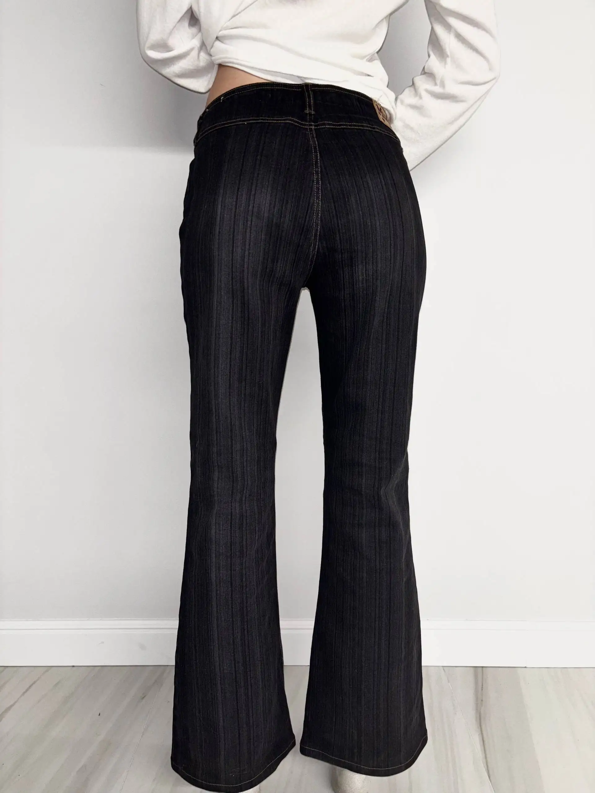 Джинсы архив клеши с необычной застежкой - Джинсы (Одежда) в Архангельск