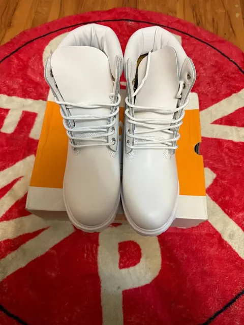 Продажа обуви и одежды брендов Timberland, Dior, Givenchy, Bape - частное объявление в Архангельск