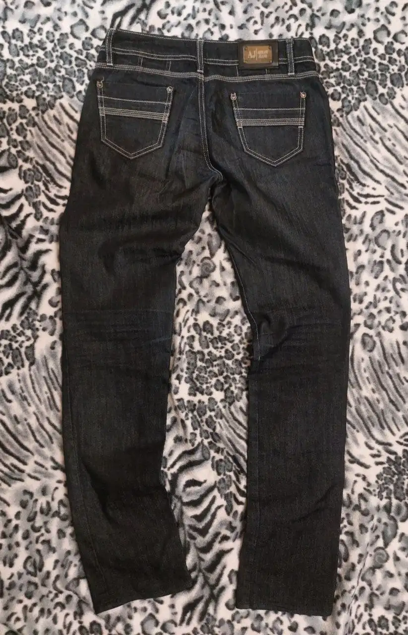 Джинсы Emporio Armani - Джинсы (Одежда) в Архангельск