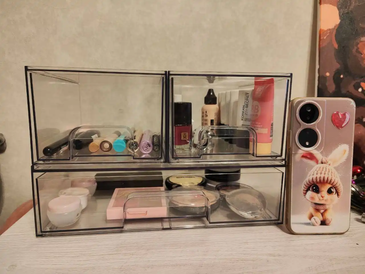 Компактный органайзер с 3 отделениями для косметики и мелочей