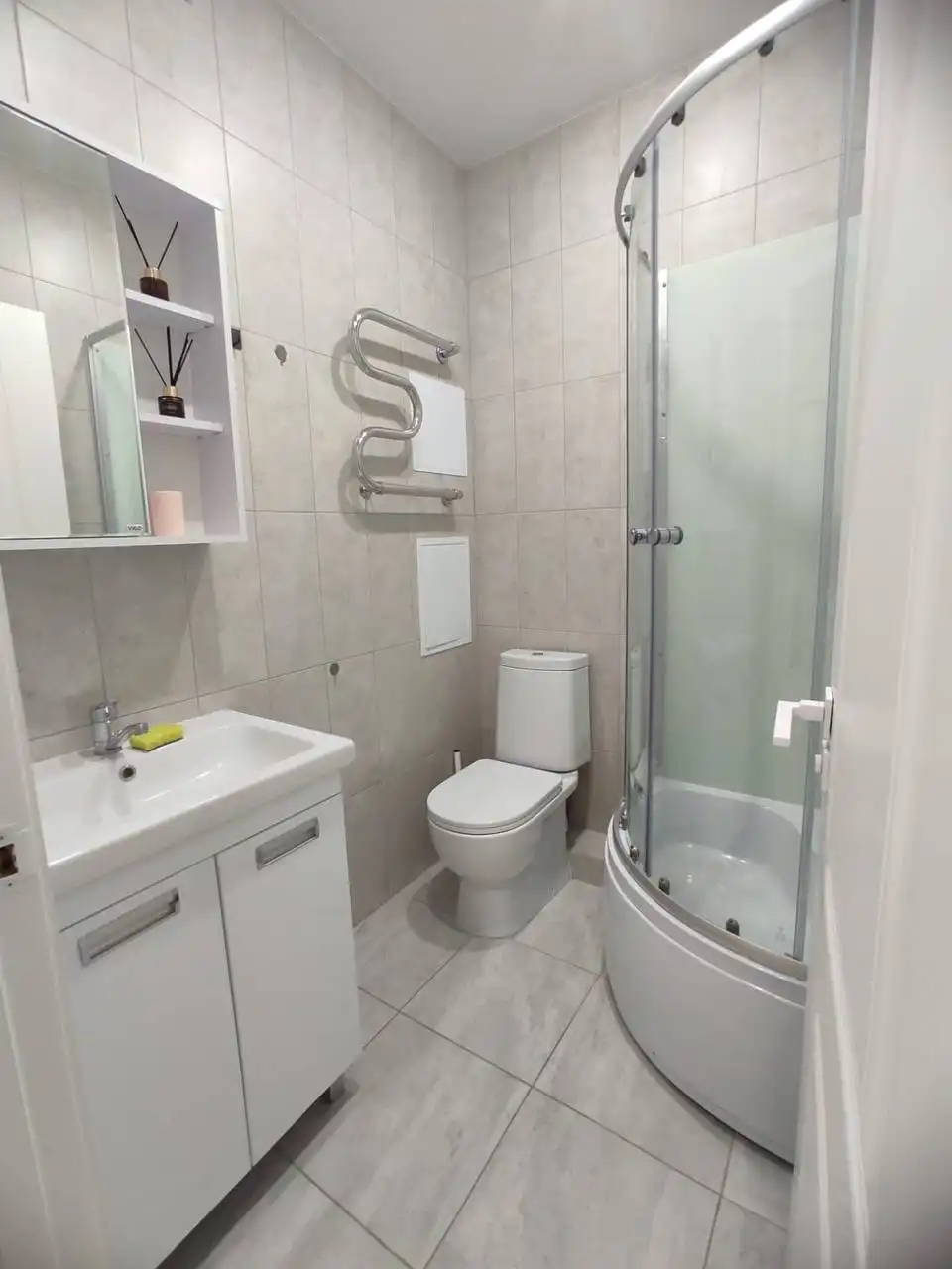 Сдам квартиру в ЖК Самолеты на длительный срок - Аренда квартир (Недвижимость) в Краснодар