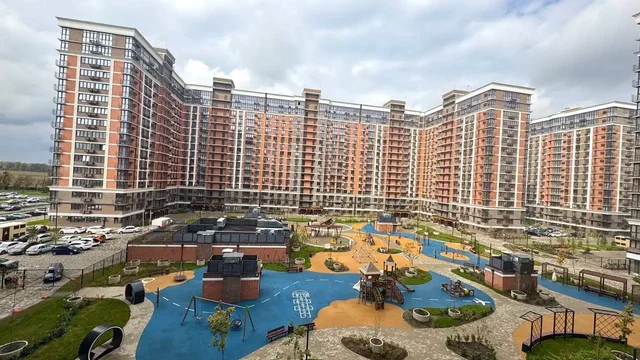 Продажа квартиры 87 кв м в ЖК «Самолет-6» в Краснодаре - Гараж в Краснодар